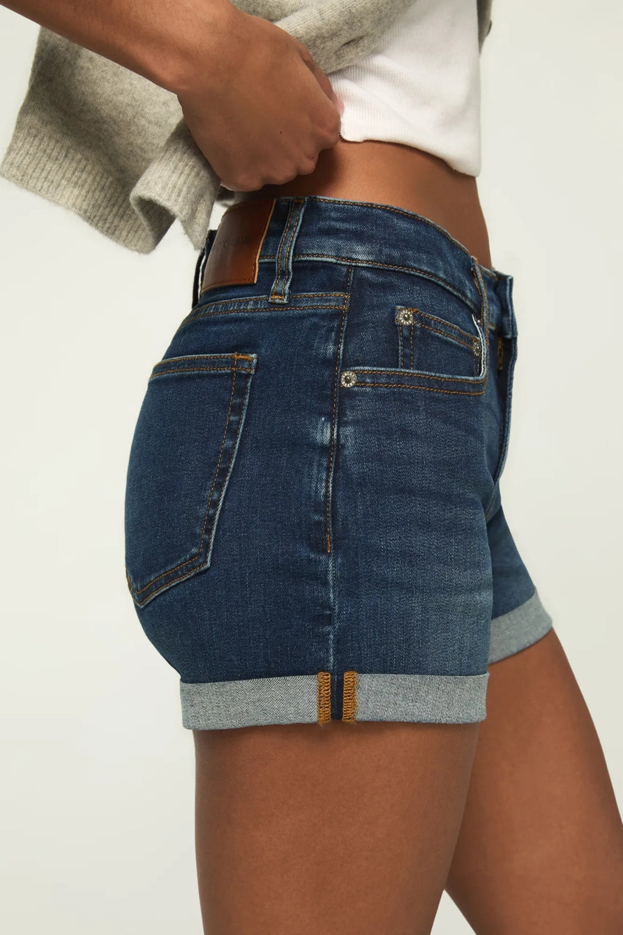 Lucky Brand Women's Mid Rise Ava Short - Night Cafe Rolled Wash