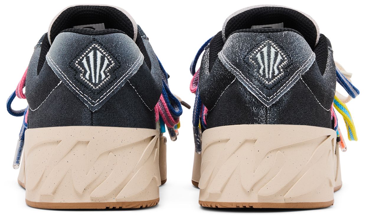 Men's ANTA Hela Roots - Ombre Black