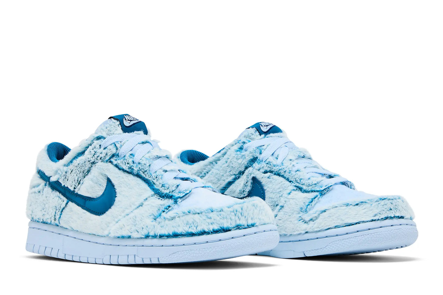 [im7171-301] Grade School Nike Dunk Low Bg 'abominable Snowman'
