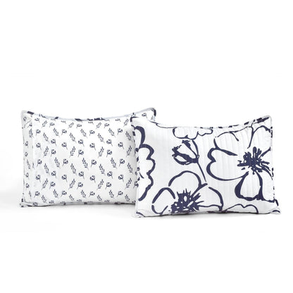 Scandinavian Floral Quilt 3 Piece Set