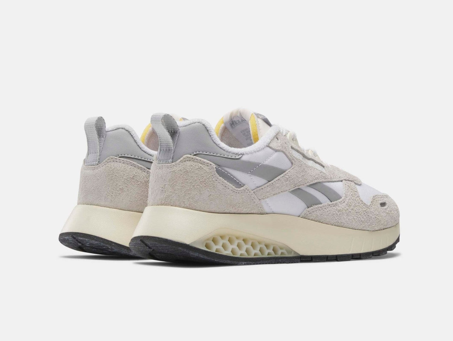 Ftwhi/Pugry3/Alabast-