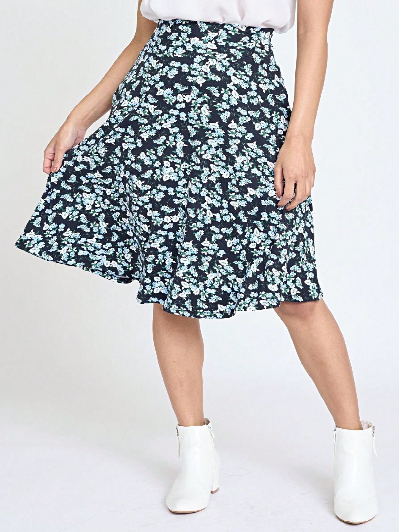 Boho Retro Knee Length Skirt Ditsy Floral