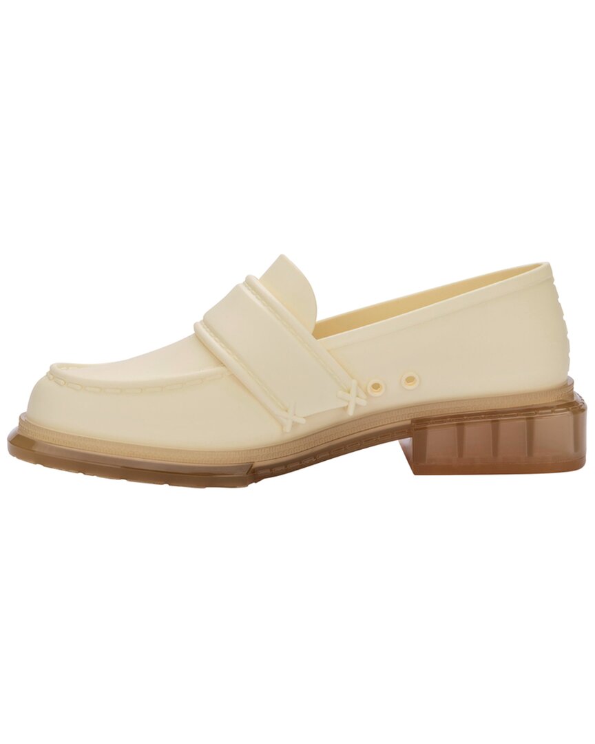 BEIGE-