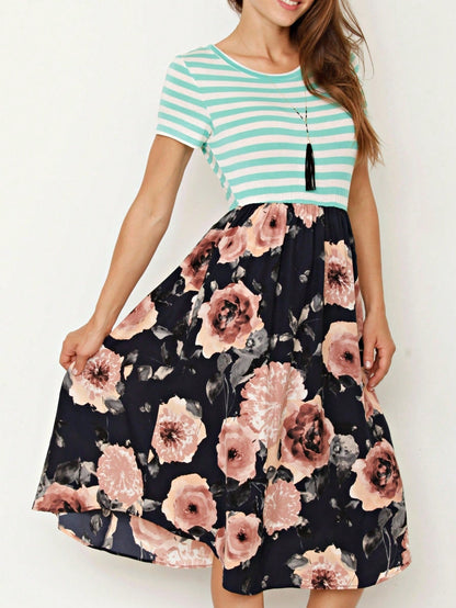 Vintage Boho Short Sleeve Summer Fall Charcoal Navy Floral Shift Midi Swing Aline Southern Dress | Small-3 XL Plus