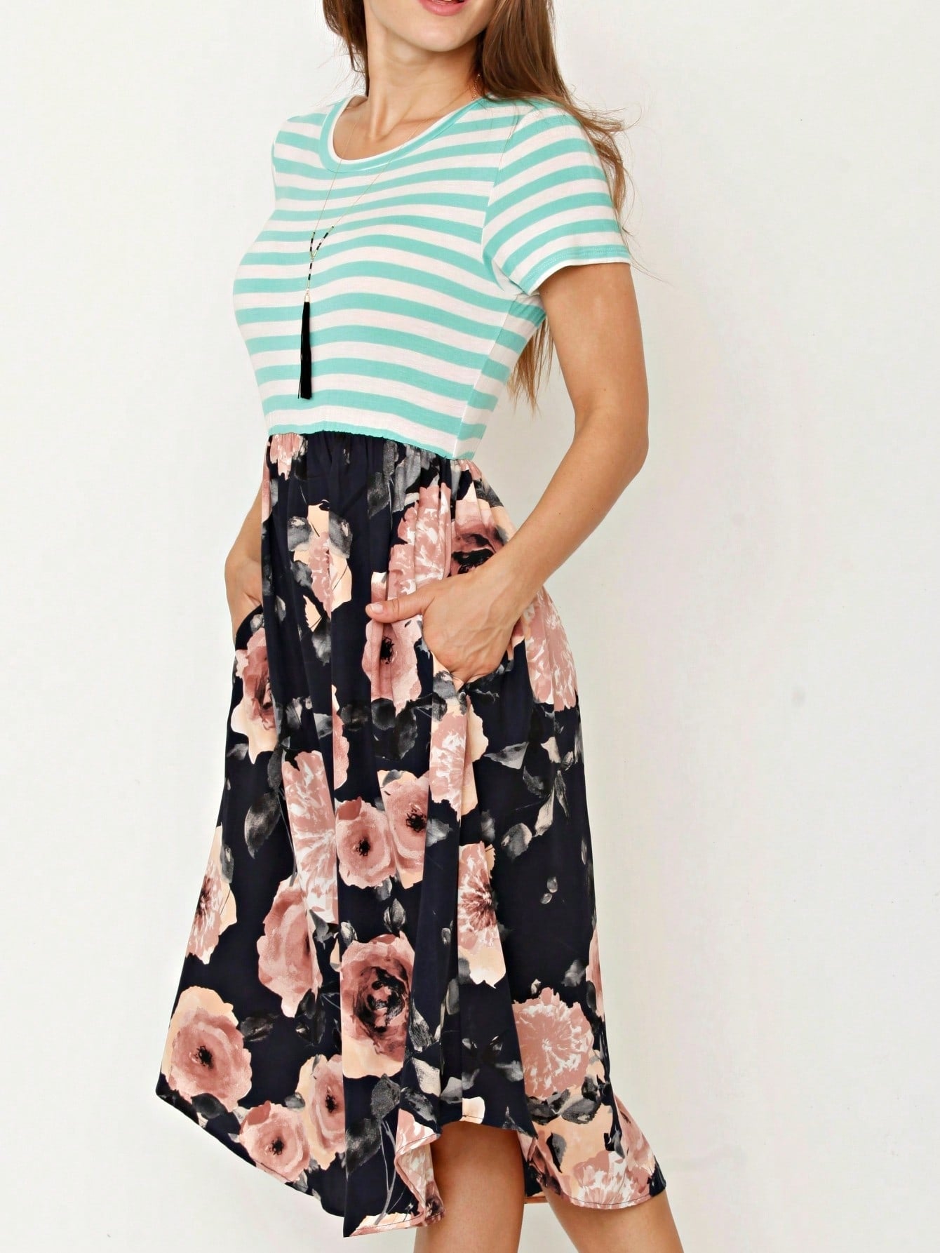 Vintage Boho Short Sleeve Summer Fall Charcoal Navy Floral Shift Midi Swing Aline Southern Dress | Small-3 XL Plus