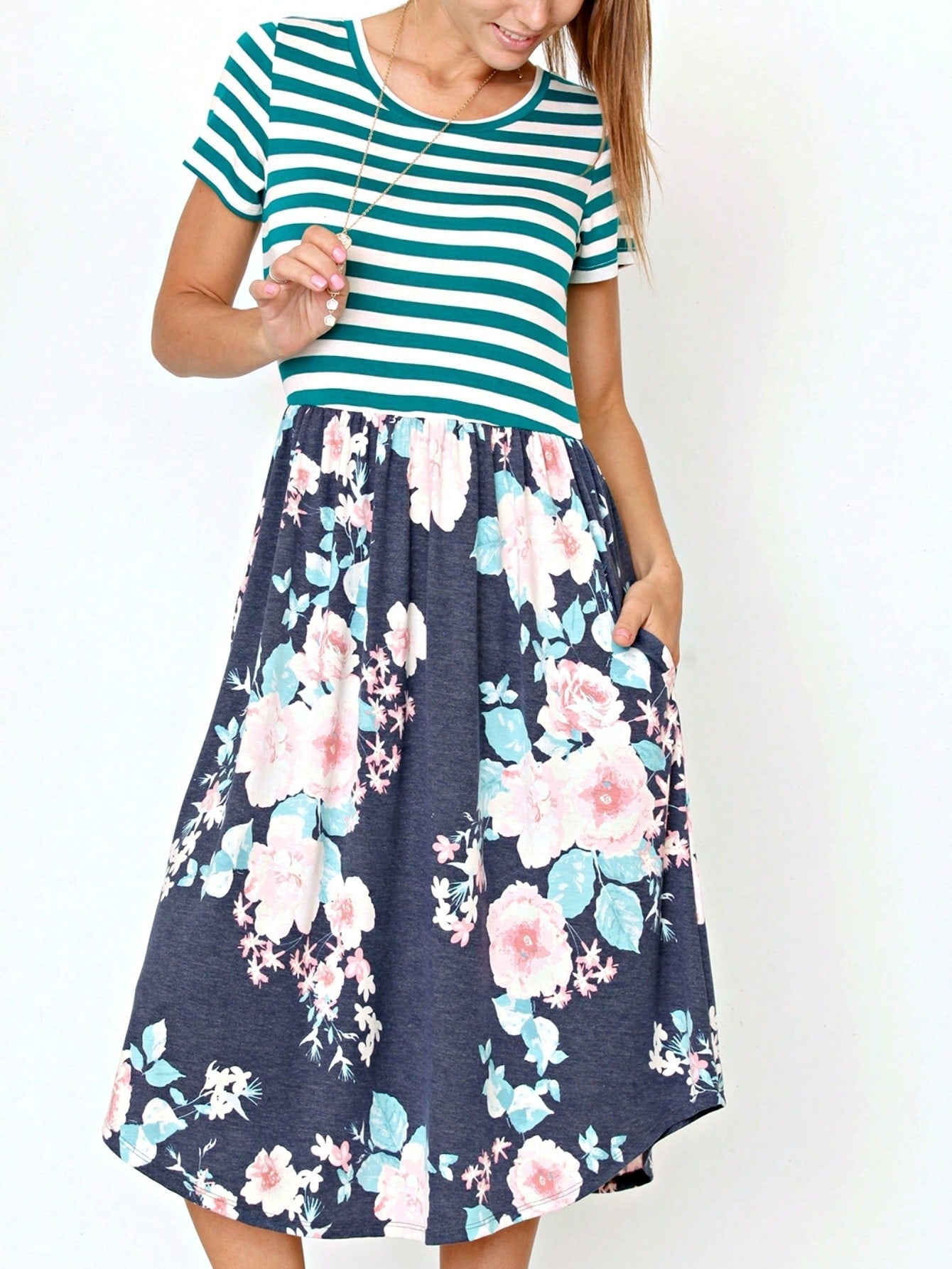 Vintage Boho Short Sleeve Summer Fall Charcoal Navy Floral Shift Midi Swing Aline Southern Dress | Small-3 XL Plus