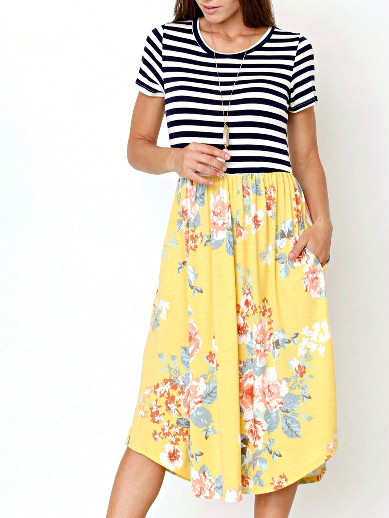 Vintage Boho Short Sleeve Summer Fall Charcoal Navy Floral Shift Midi Swing Aline Southern Dress | Small-3 XL Plus