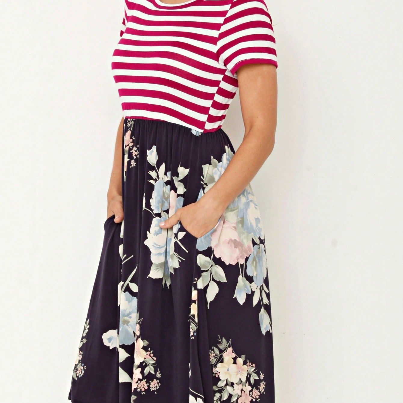 Vintage Boho Short Sleeve Summer Fall Charcoal Navy Floral Shift Midi Swing Aline Southern Dress | Small-3 XL Plus
