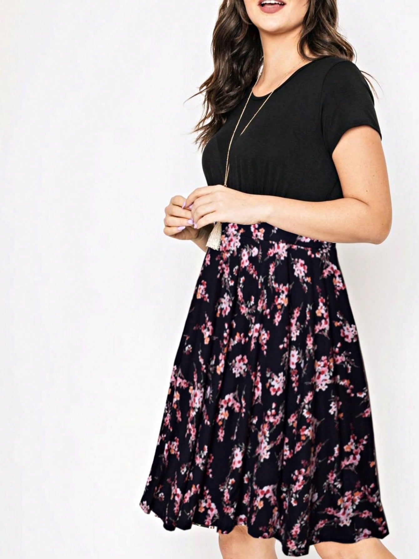 Contrast Mixed Ditsy Print Ruffled Hem Tiered Knee Length T Shirt Dress | S To 3X Plus