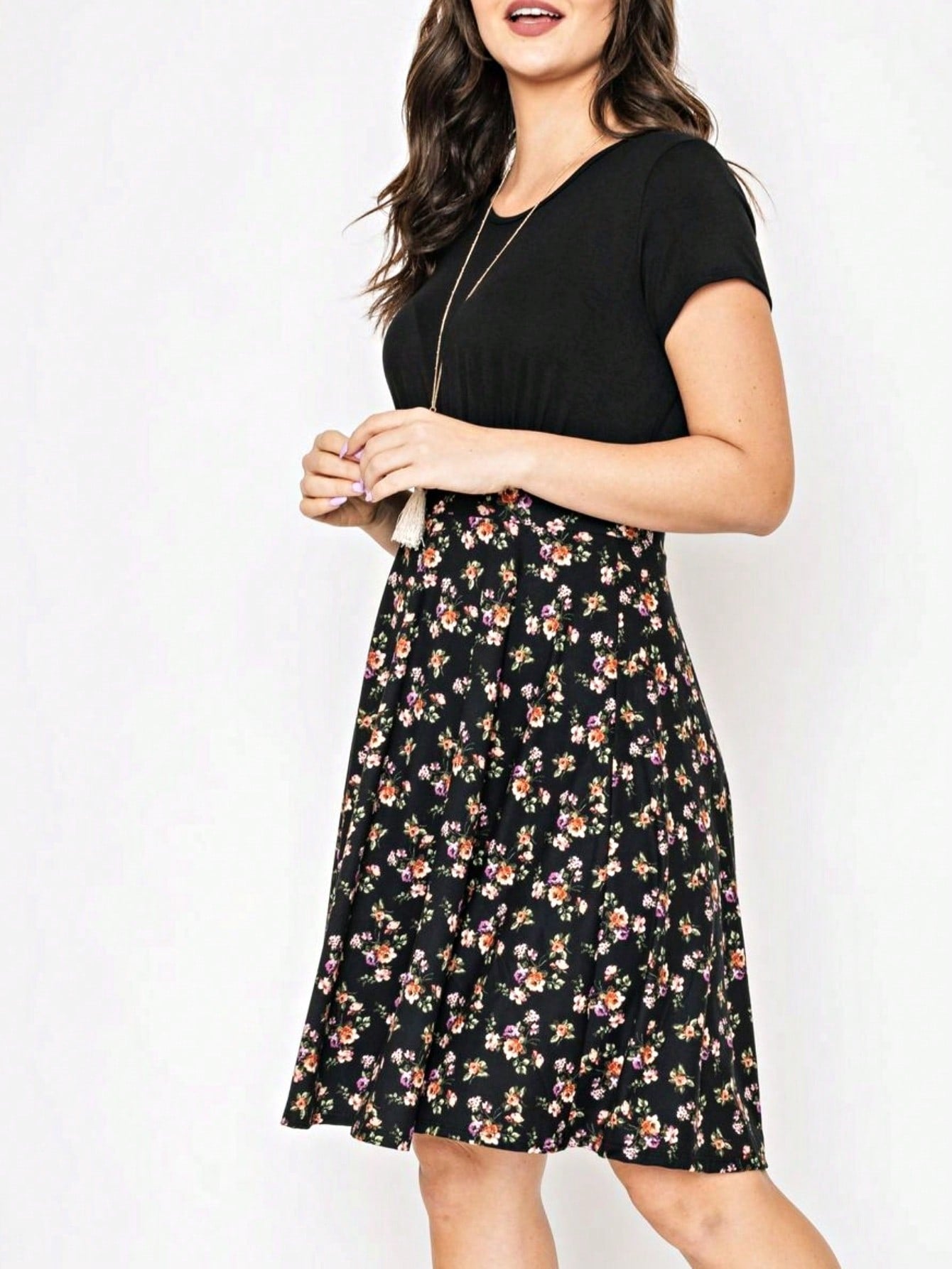 Contrast Mixed Ditsy Print Ruffled Hem Tiered Knee Length T Shirt Dress | S To 3X Plus