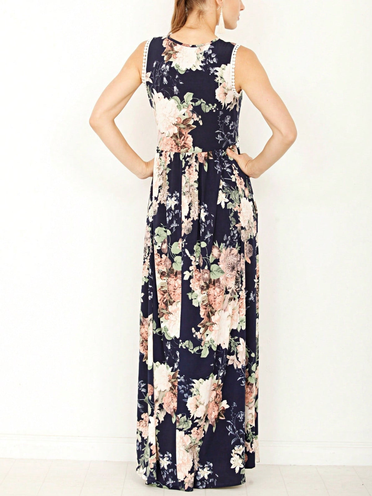 Elegant Floral Maxi Dress With  Surplice  Versatile Summer Dress For Women