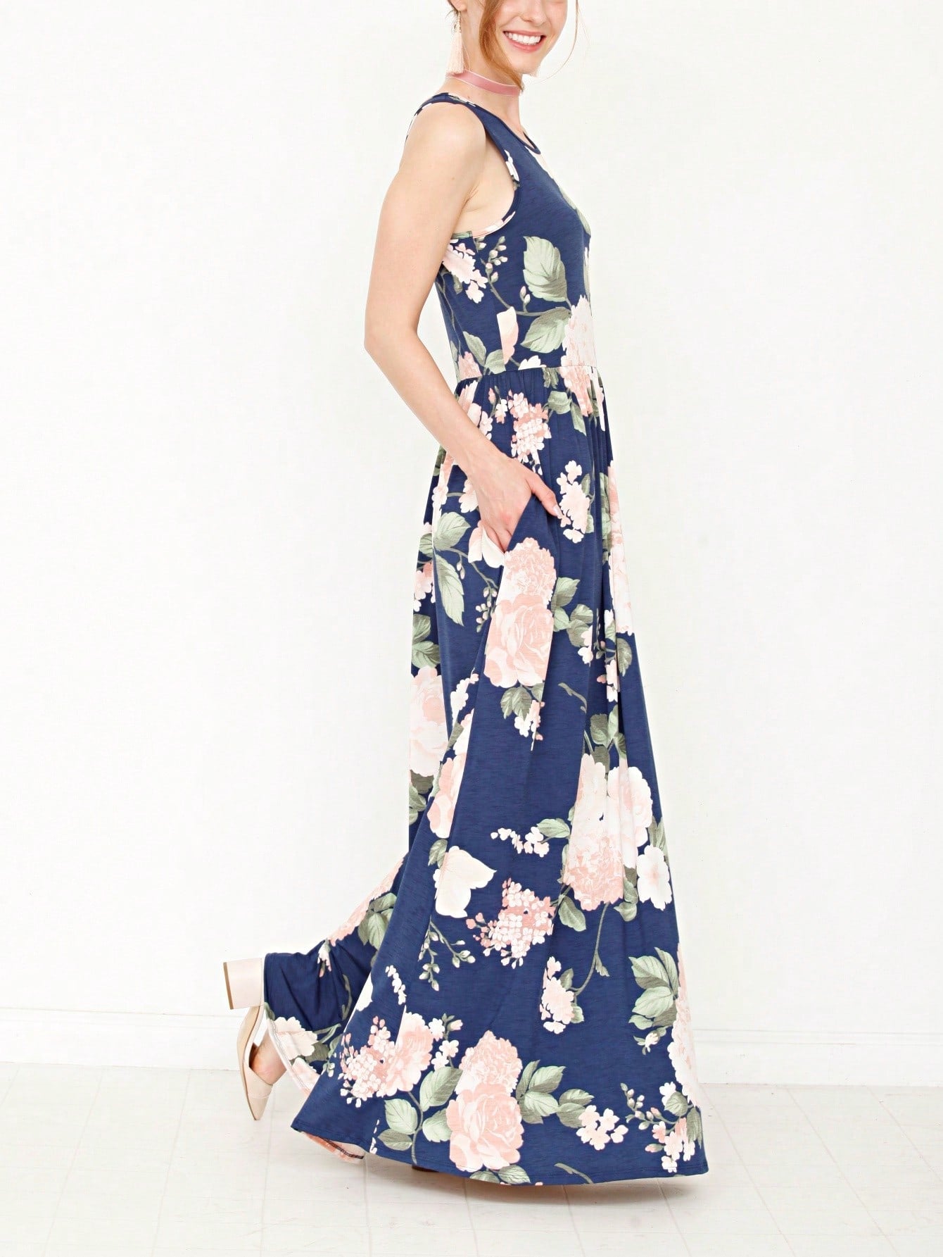Elegant Floral Maxi Dress With  Surplice  Versatile Summer Dress For Women