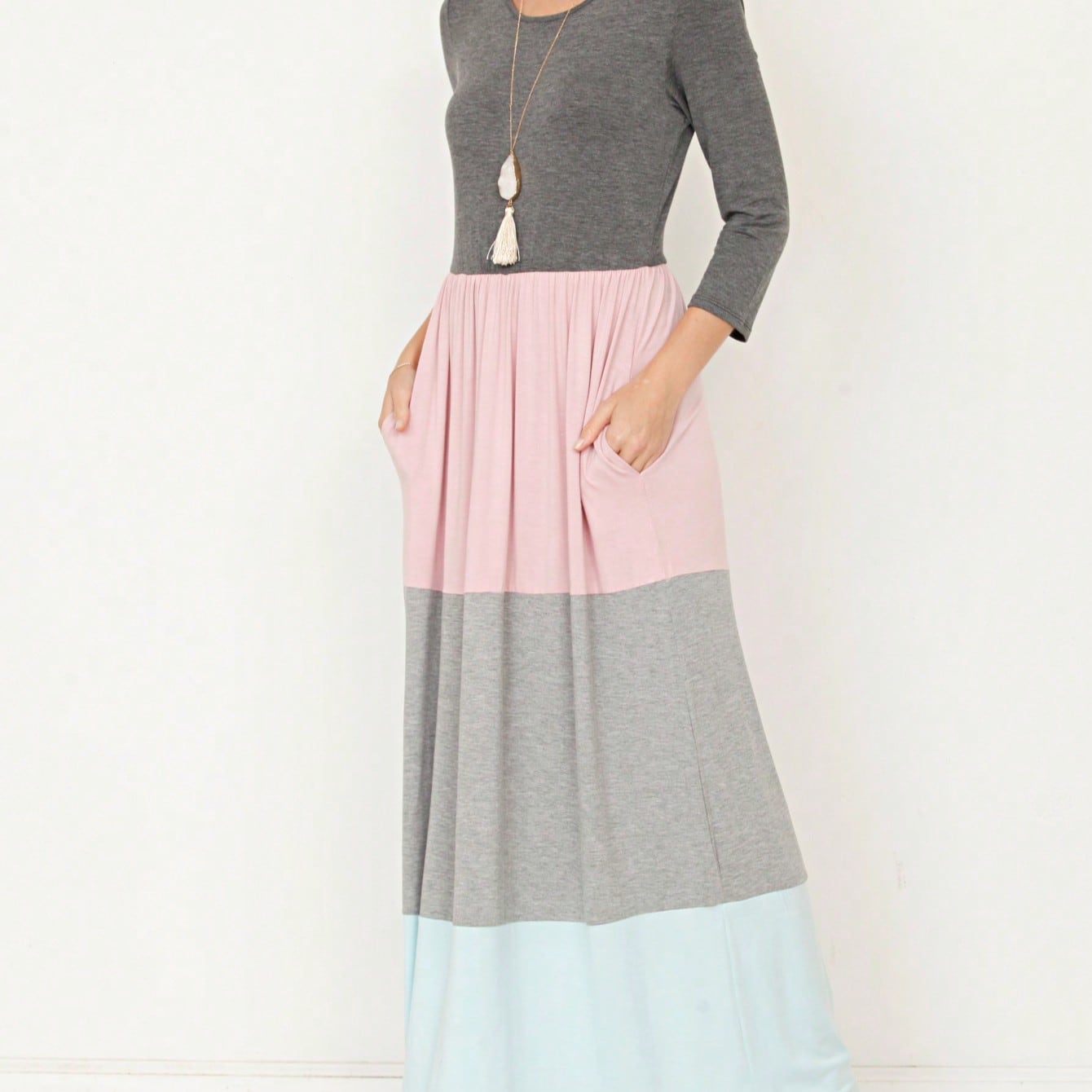 Elegant Stripe Maxi Dress With Side Pockets Versatile Summer Dress For Women