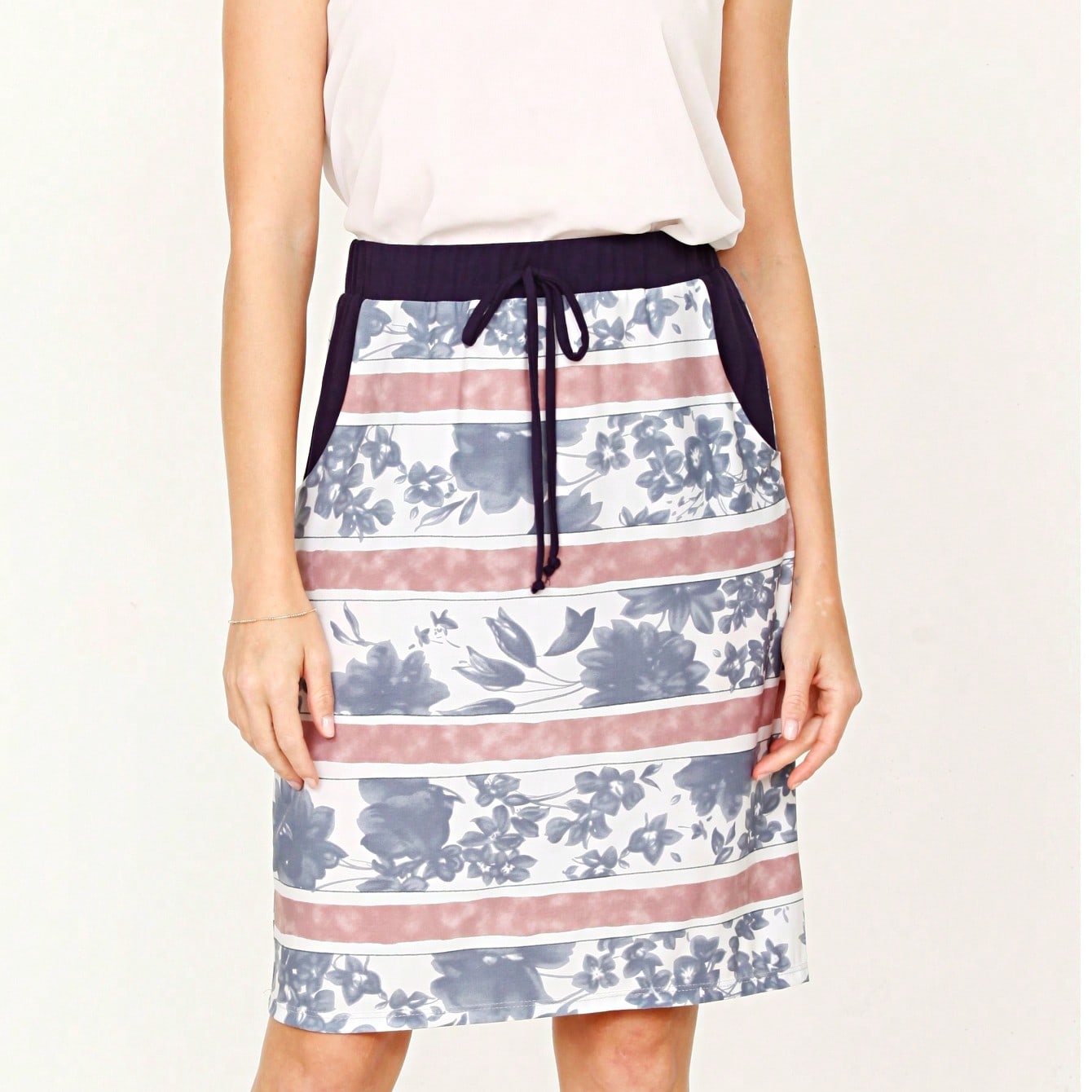Boho Retro Knee Length Skirt Ditsy Floral