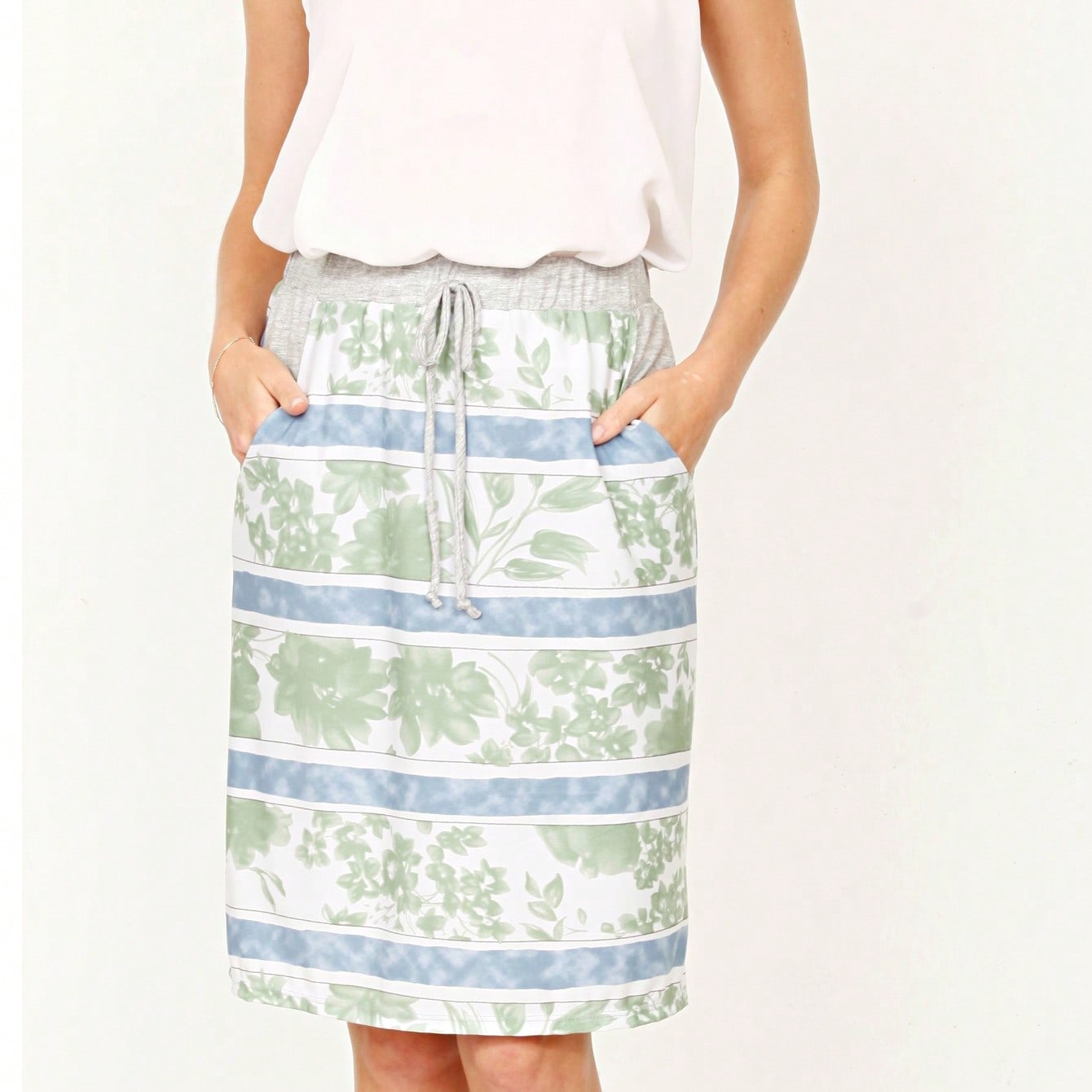 Boho Retro Knee Length Skirt Ditsy Floral
