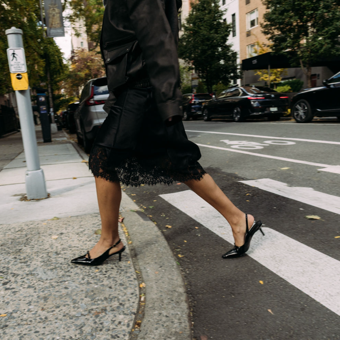 Georgia Pointy Toe Bow Heels - Black