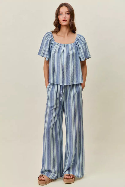 SO ME Stripe Wide Leg Pull On Pants
