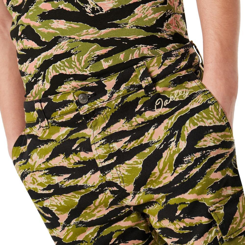 [442619-98T] Mens Oakley Tiger Camo Cargo Short TNP - sneakAR
