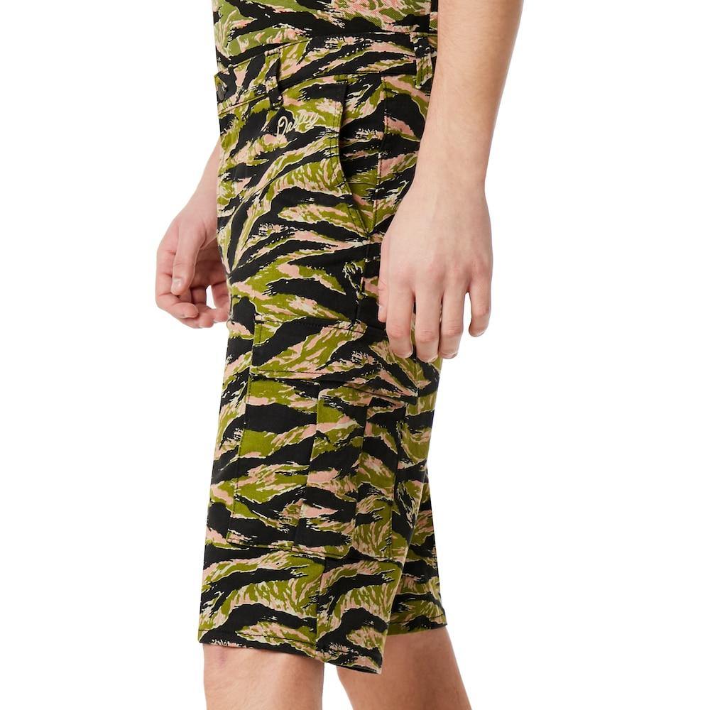 [442619-98T] Mens Oakley Tiger Camo Cargo Short TNP - sneakAR