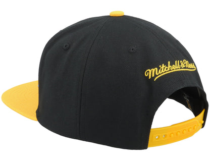 Mitchell & Ness Men's NHL Vintage Script Snapback Bruins Snapback Caps