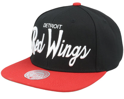 Mitchell & Ness Men's NHL Vintage Script Snapback Red Wings Snapback Caps