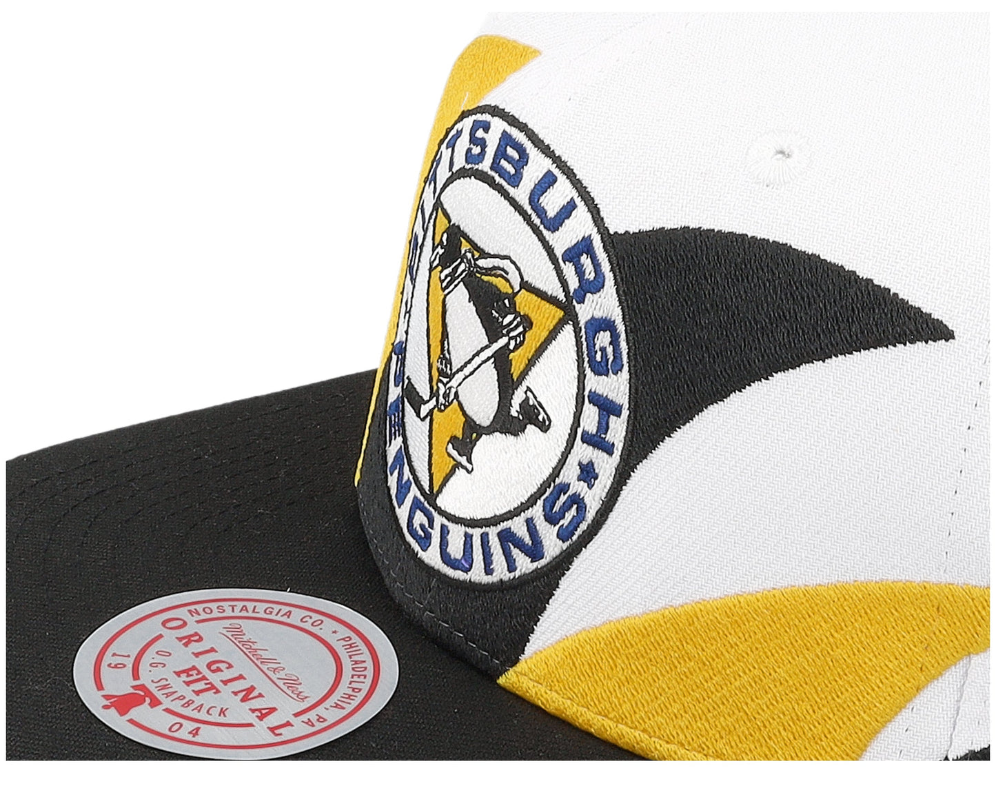 Mitchell & Ness Men's NHL Vintage Sharktooth Snapback Penguins Snapback Caps