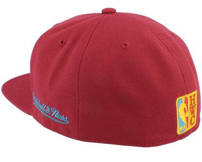 Mitchell & Ness Men's NBA Northern Lights Fitted Hwc Supersonics Fitted Caps