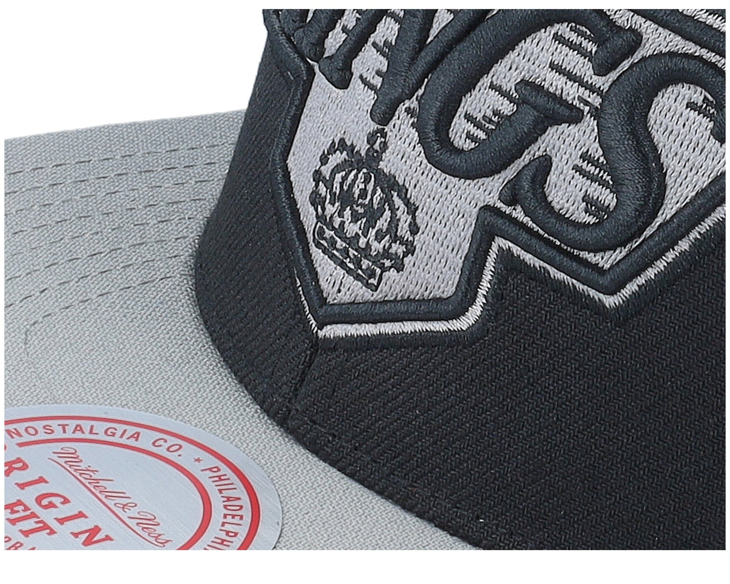 Mitchell & Ness Men's NHL Team 2 Tone 2.0 Snapback Kings Snapback Caps