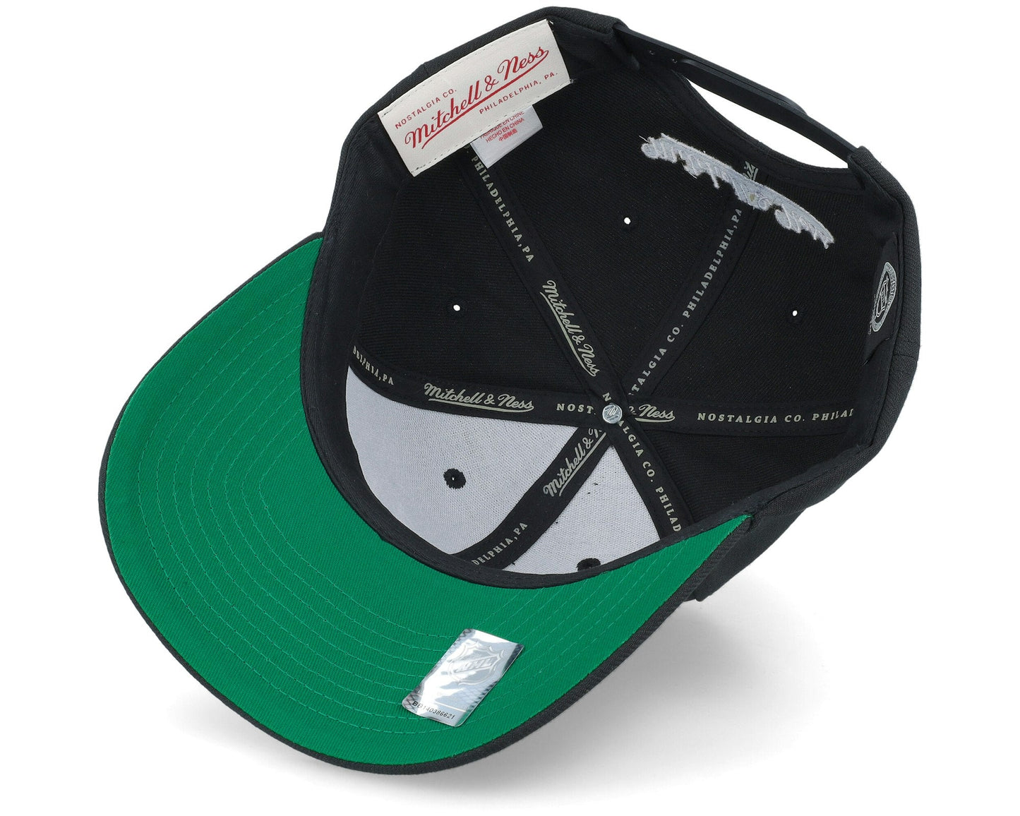 Mitchell & Ness Men's NHL Team Ground 2.0 Pro Snapback Sharks Snapback Caps