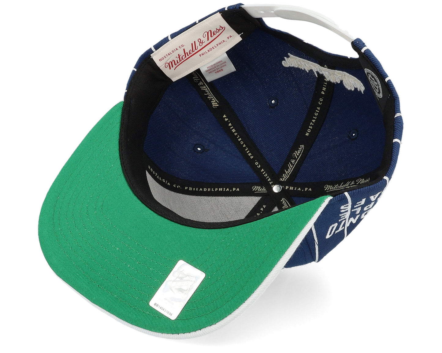 Mitchell & Ness Men's NHL Team Pin Snapback Maple Leafs Snapback Caps