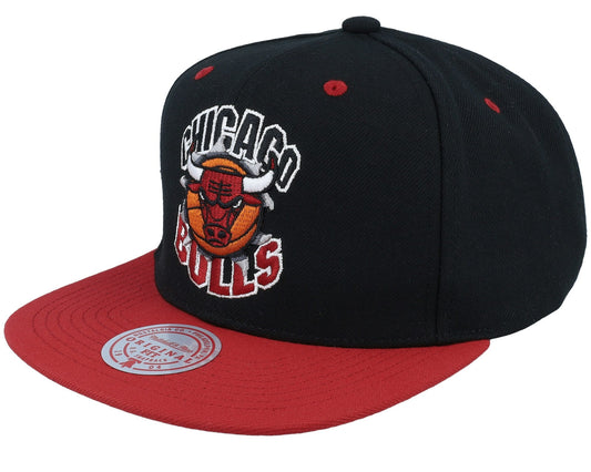 Men's Mitchell & Ness NBA Breakthrough Snapback Bulls - Black