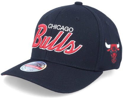 Mitchell & Ness Men's NBA Team Script 2.0 Stretch Snapback Bulls Snapback Caps