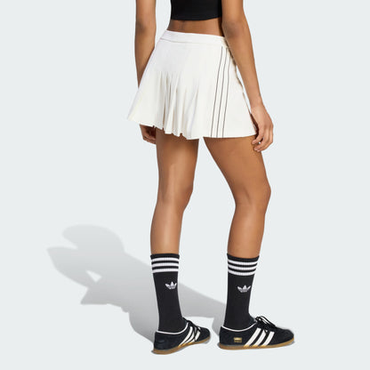 Cloud White / Utility Black-