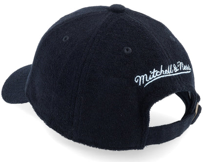 Mitchell & Ness Men's Ncaa Terry Cloth Strapback North Carolina