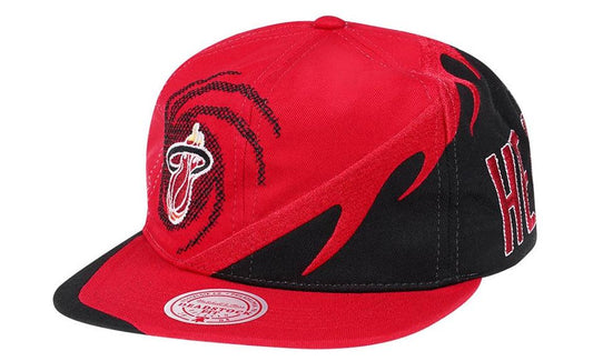 Men's Mitchell & Ness NBA Spiral Deadstock Snapback Hwc Heat - Red