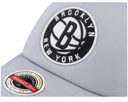 Mitchell & Ness Men's NBA Keep On Truckin Trucker Nets Hats