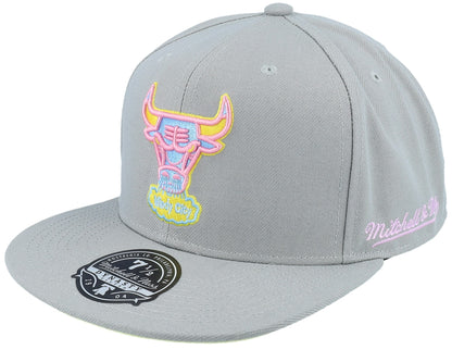 Mitchell & Ness Men's NBA Til Dawn Fitted Hwc Bulls Fitted Caps
