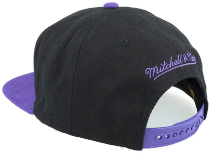 Mitchell & Ness Men's NBA 8 Bit Xl Snapback Suns Snapback Caps