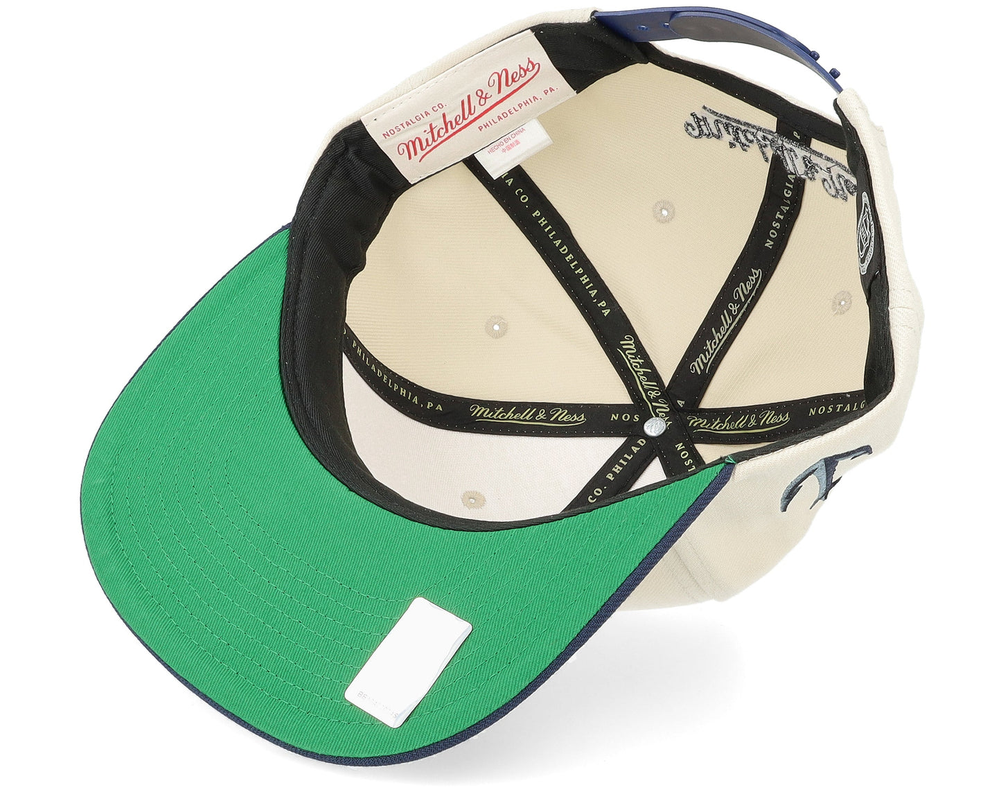 Men's Mitchell & Ness Nhl Vintage Off-White Snapback Kraken