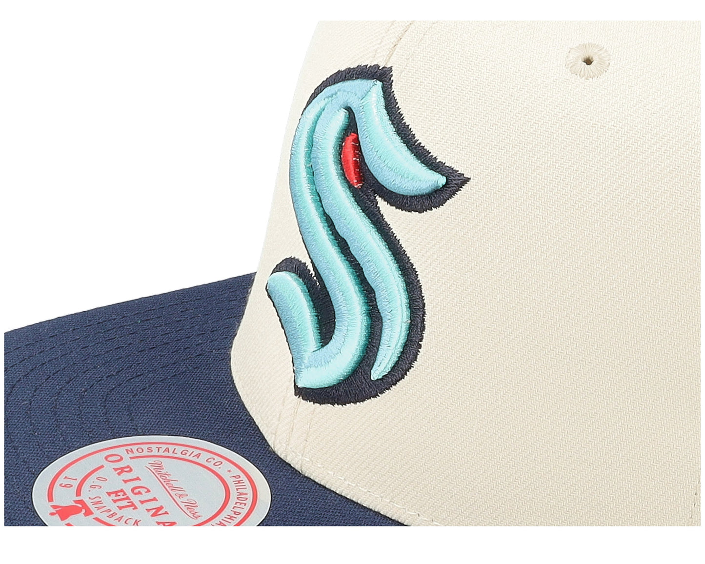 Men's Mitchell & Ness Nhl Vintage Off-White Snapback Kraken