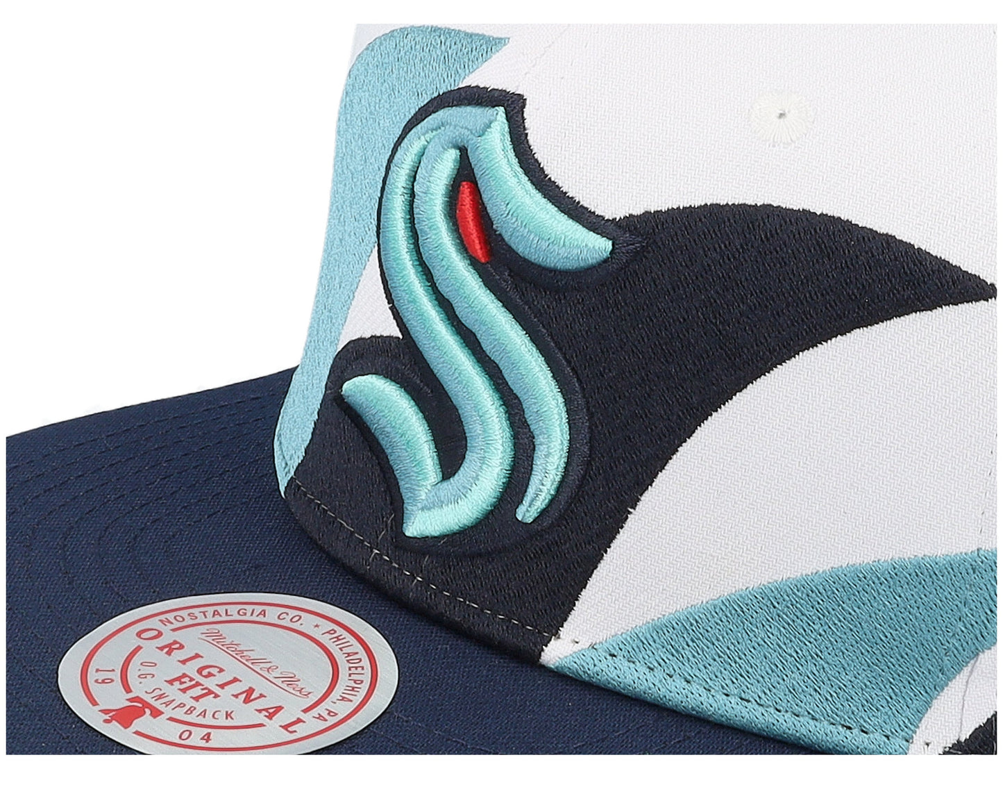 Mitchell & Ness Men's NHL Vintage Sharktooth Snapback Kraken Snapback Caps