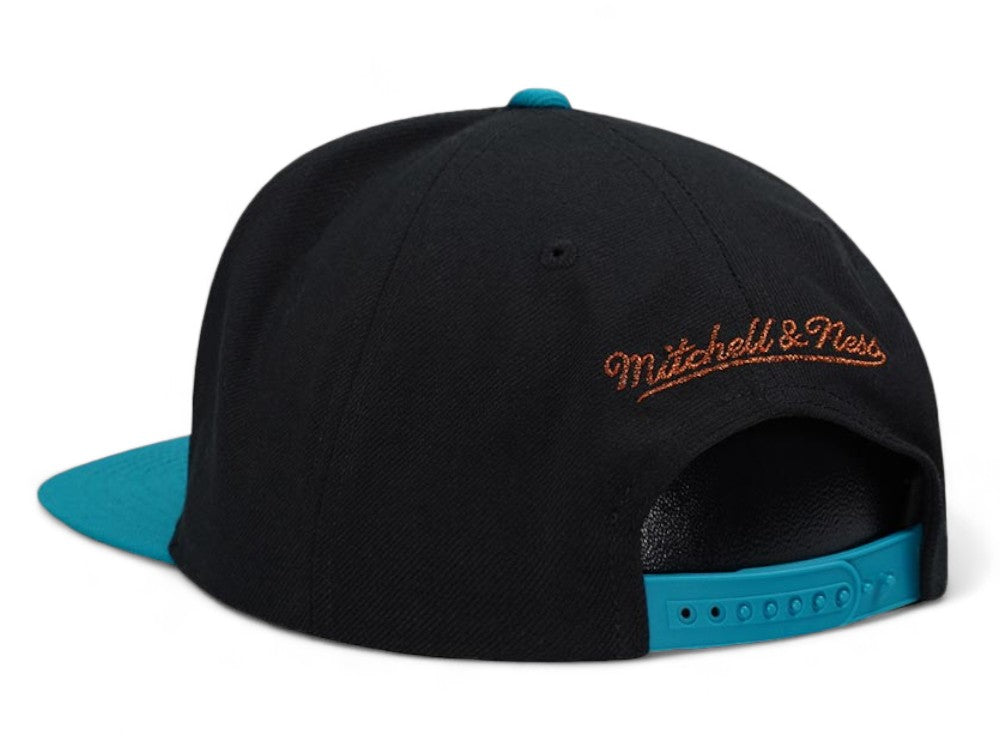 Men's Mitchell & Ness NBA Make Cents Snapback Bulls - Black-Teal