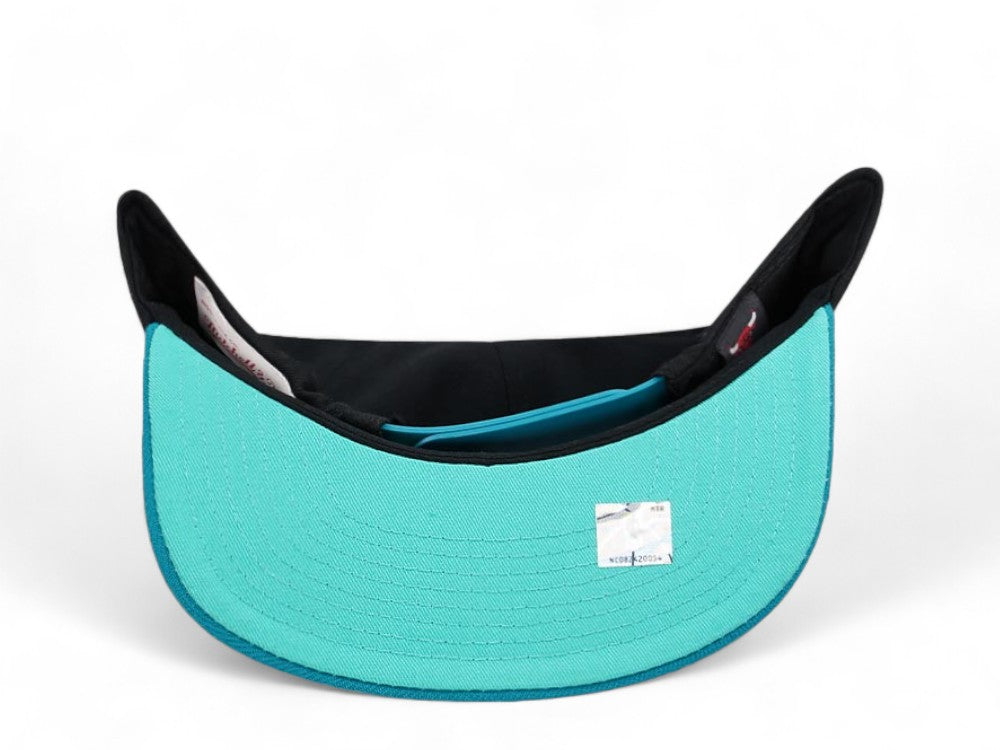 Men's Mitchell & Ness NBA Make Cents Snapback Bulls - Black-Teal