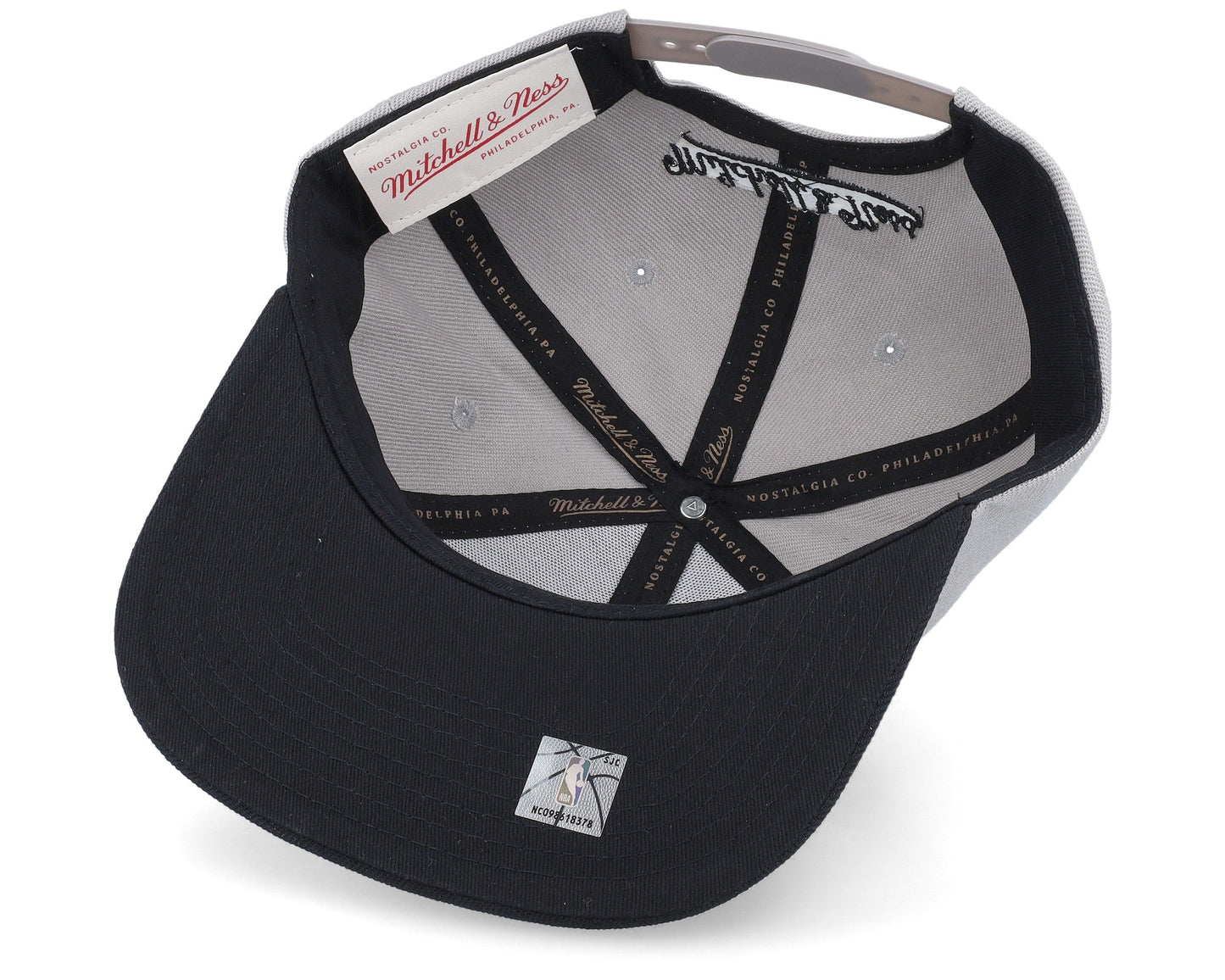 Mitchell & Ness Men's NBA Top Letter Snapback Nets Snapback Caps
