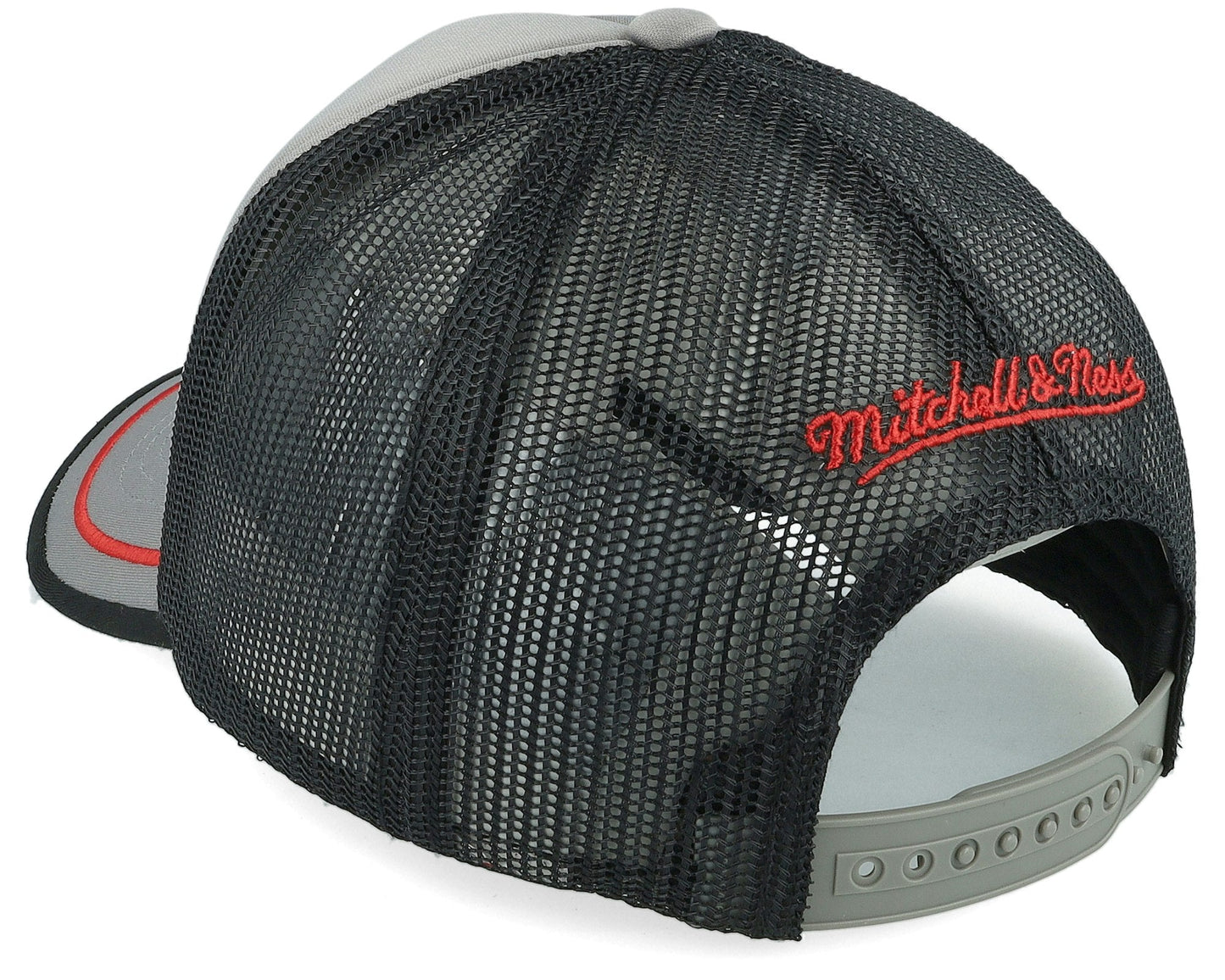 Men's Mitchell & Ness NBA Team Royalty Trucker Bulls - Grey