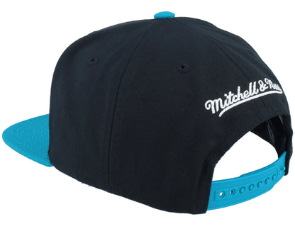 Mitchell & Ness Men's NHL Circle Splash Snapback Sharks Snapback Caps