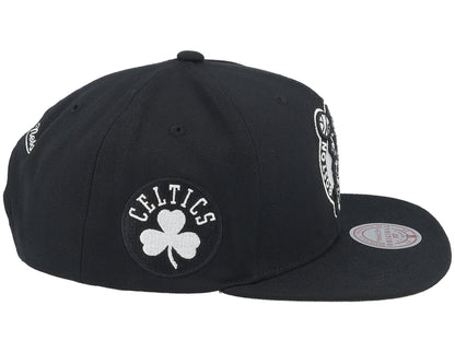 Mitchell & Ness Men's NBA Evergreen Black White Snapback Celtics Snapback Caps