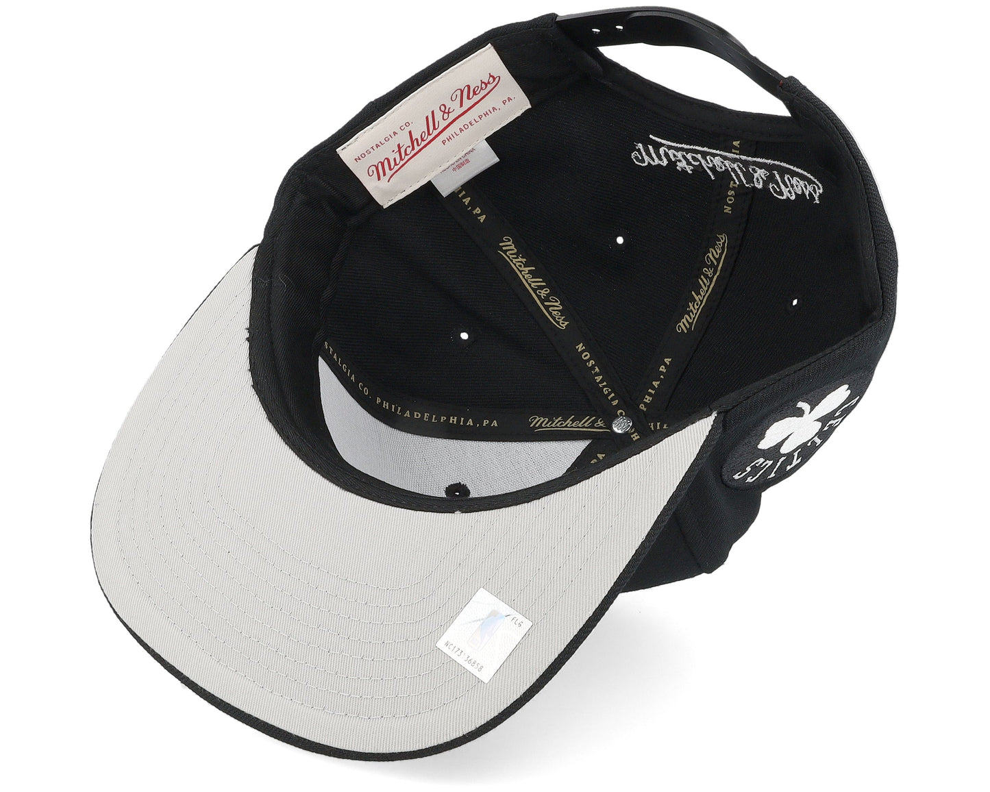 Men's Mitchell & Ness NBA Evergreen Black White Snapback Celtics