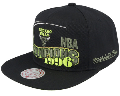 Mitchell & Ness Men's NBA 96 Champ Flipside Snapback Hwc Bulls Snapback Caps