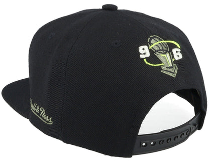 Mitchell & Ness Men's NBA 96 Champ Flipside Snapback Hwc Bulls Snapback Caps